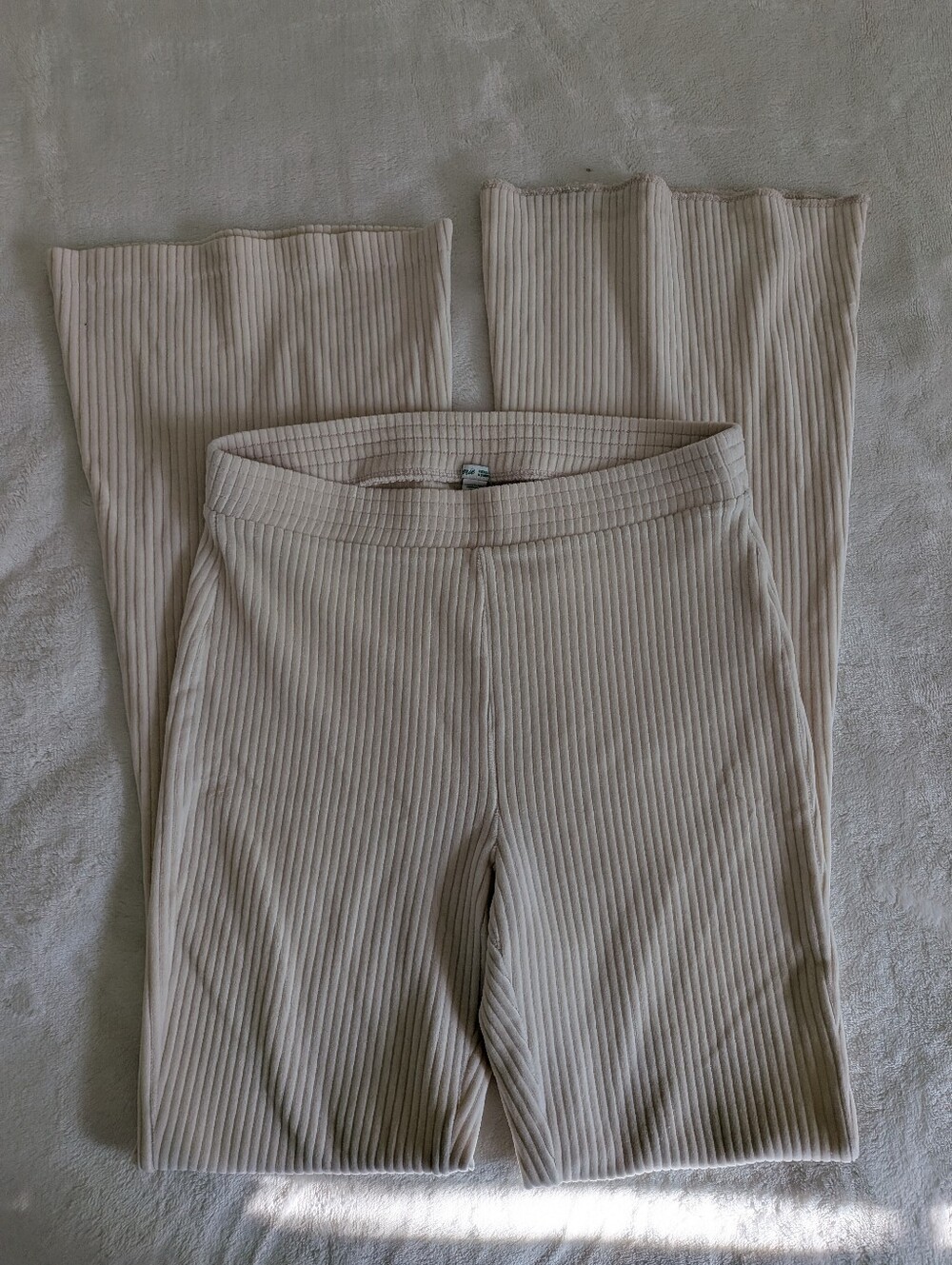 aerie cream flare leggings